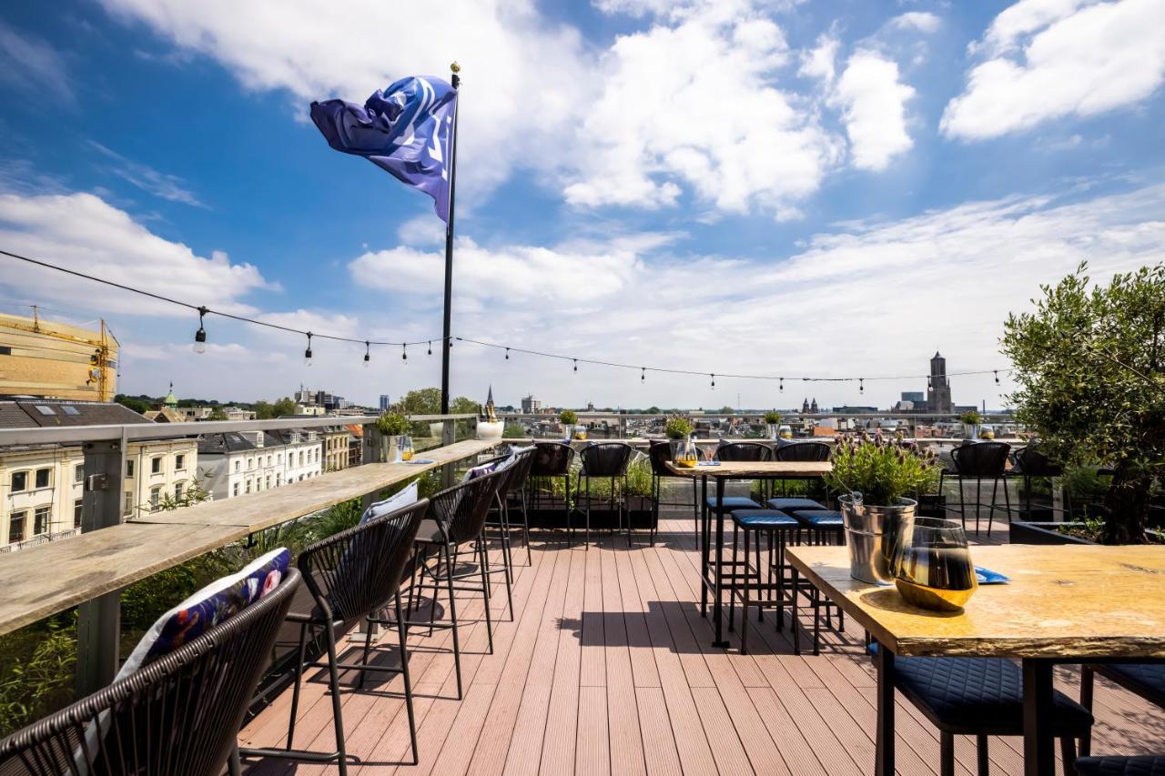 Hotel Haarhuis Arnhem Luaran gambar The rooftop bar at the hotel